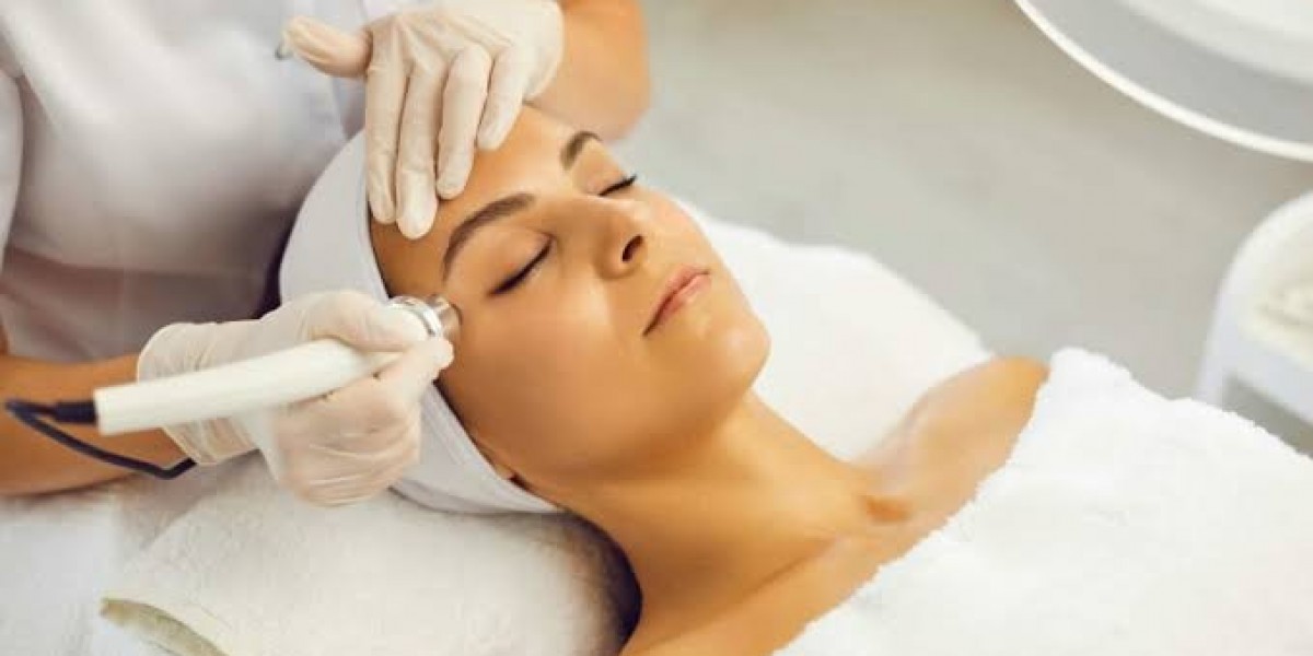 Keloid Scar Treatment: A Complete Guide to Advanced Laser Hair Reduction and Skin Care