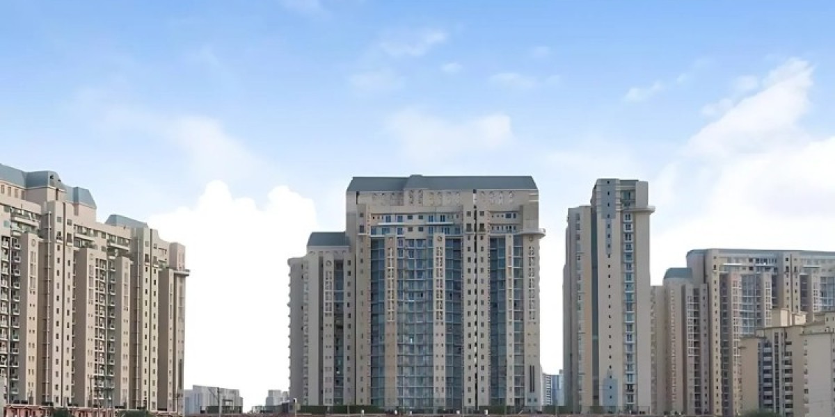 The Family Estate in the Sky: Multi-Generational Luxury at DLF The Aralias