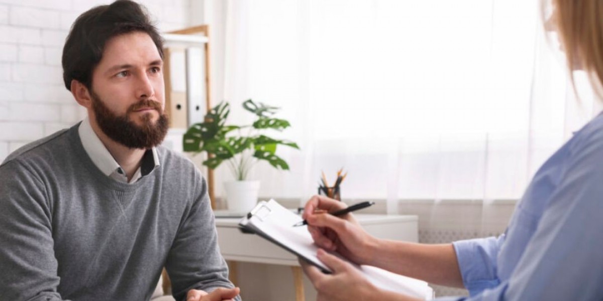 When Should Couples Consider Online Therapy? 10 Relationship Problems That Shouldn't Be Ignored