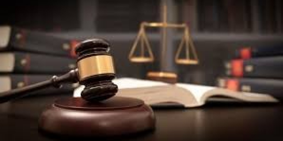 The Right Way to Search for a Reputed Lawyer