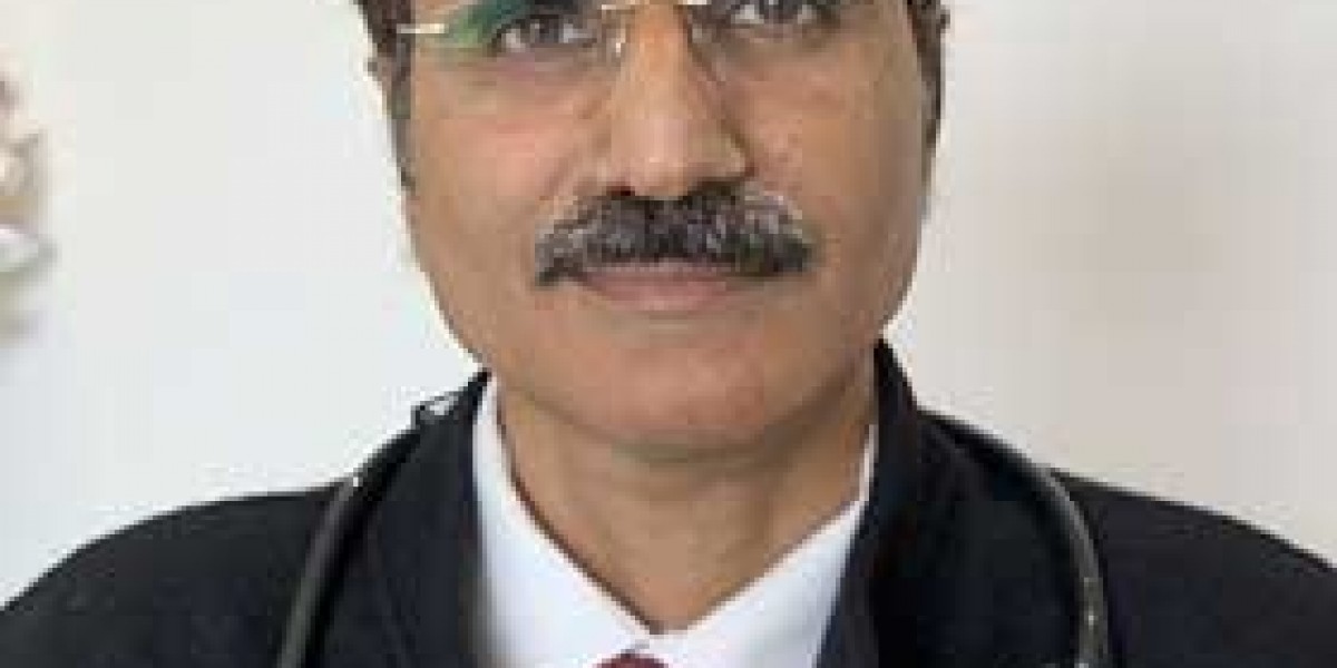 Vitiligo Specialist in India – Dr. Shailendra Dhawan | Kaya Kalp Global