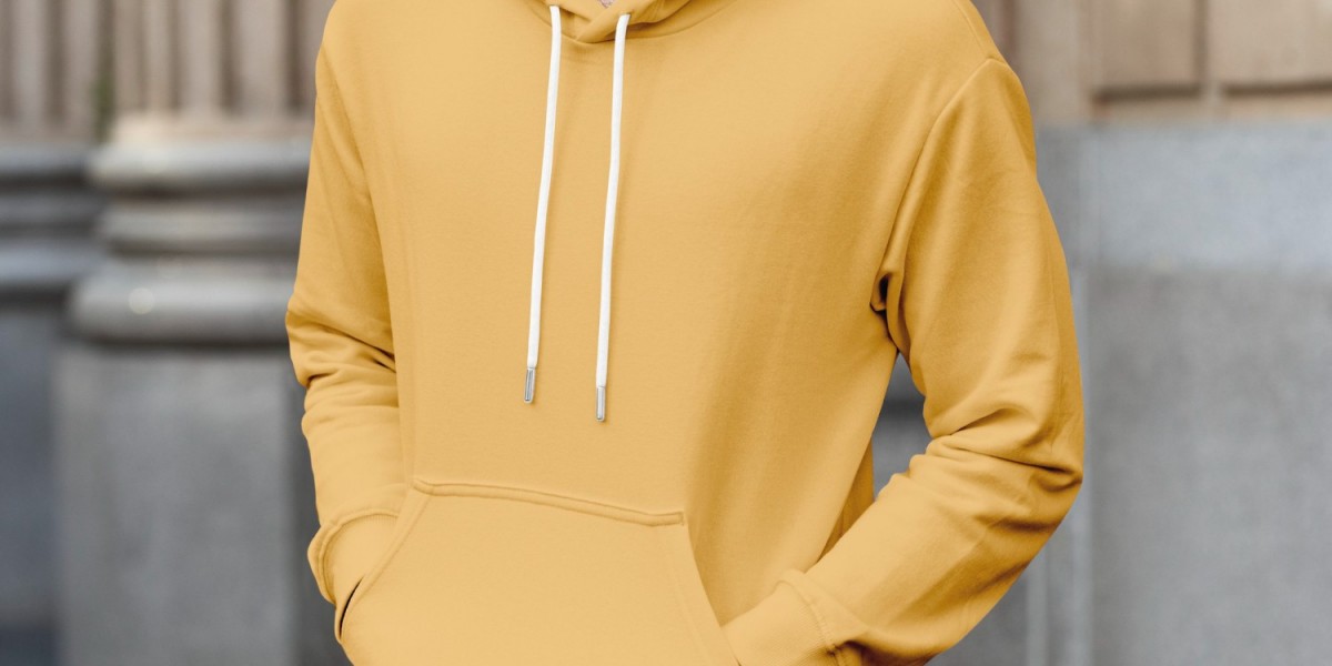 Streetwear Fashion Guide: Sp5der, Peace In War, and クロム ハーツ