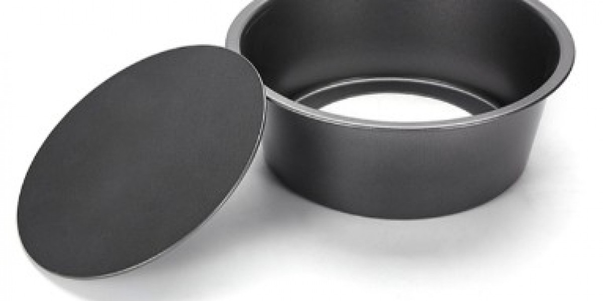 How Does A Brownie Tin Resist Warping?