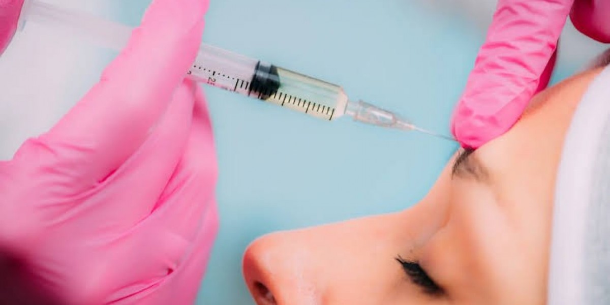 5 Things That Set Enfield Royal Clinic Apart for Radiesse Fillers